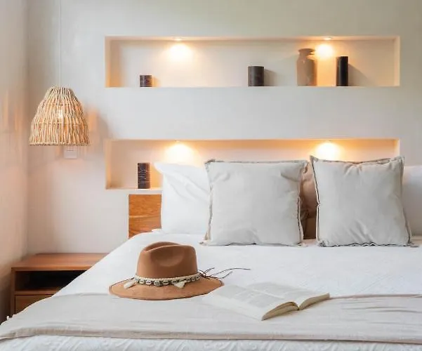 Modern 2br Penthouse Concierge Gated Community
